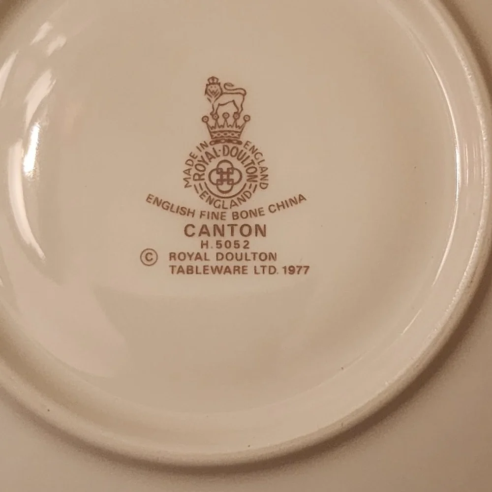 Royal Dalton add touch